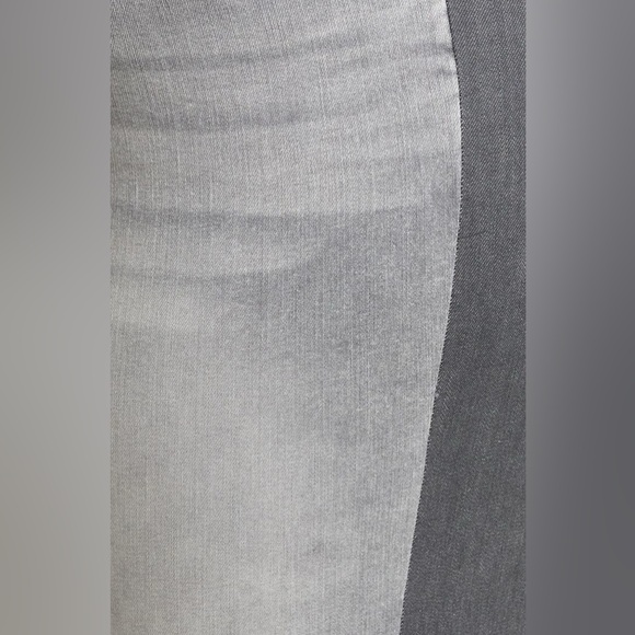 Wit & Wisdom Ab'Solution Stretch Skinny Crop Jeans - Picture 5 of 9